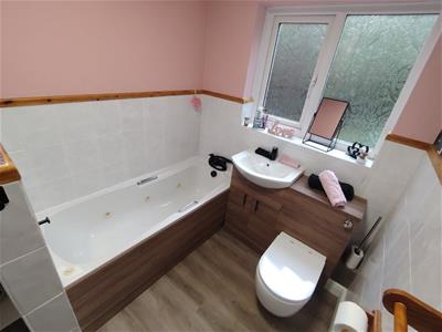 Picture 18